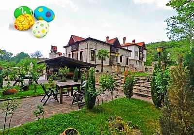 Великден в Мелник: Семейна почивка с изхранване в хотел Макензен