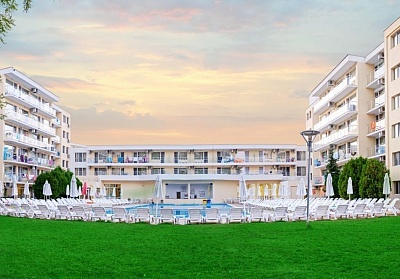 Великден в Слънчев бряг! 3 нощувки на човек на база All inclusive + празнични обяд и вечеря от хотел Гардън Невис