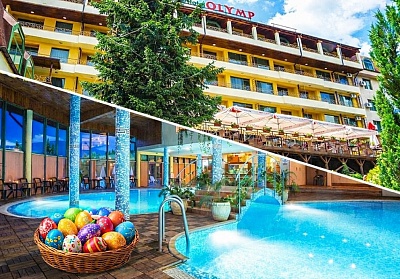 Великден във Велинград: СПА хотел Олимп с минерален басейн, закуски и вечери