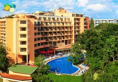 Великден в Златни пясъци с All inclusive, празнична вечеря и минерален басейн