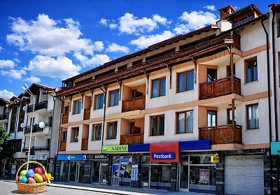 Великденска почивка в Банско: 3 нощувки за двама в хотел Лили